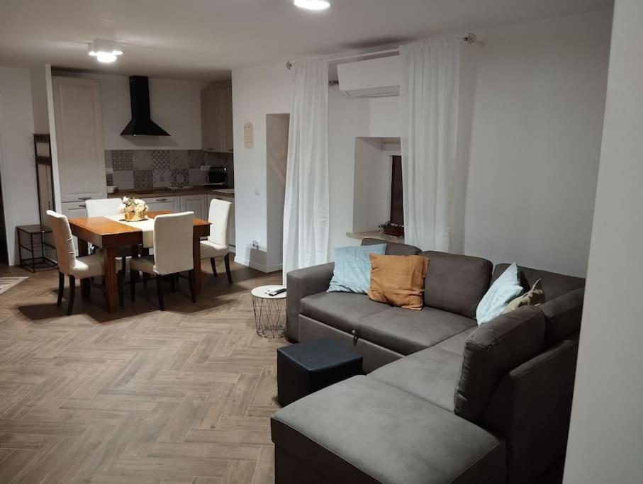 Roma Antica Domus Apartment Sant'Angelo Romano Luaran gambar